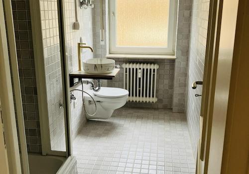 Bad mit Dusche