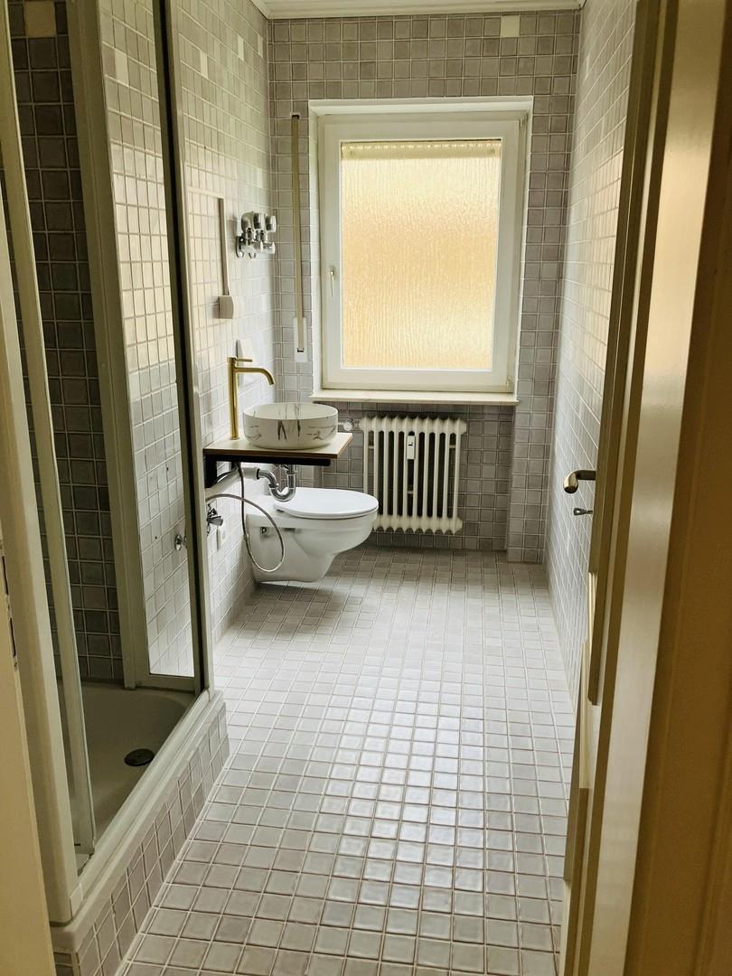 Bad mit Dusche