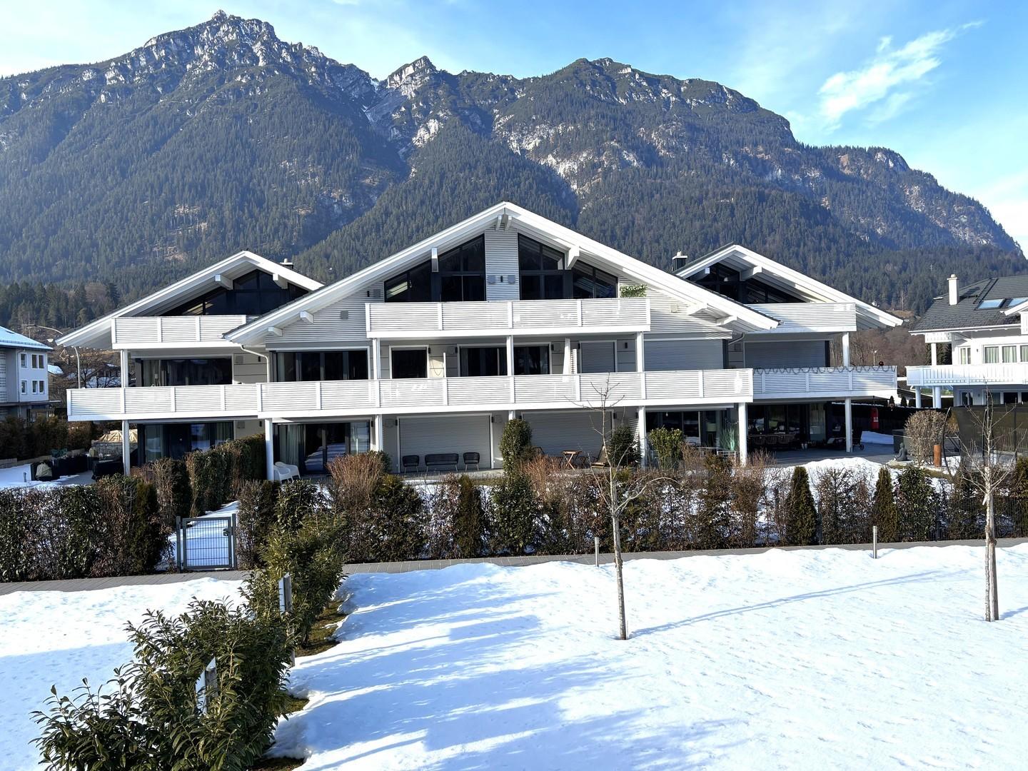 Gesamt Ensemble Südseite