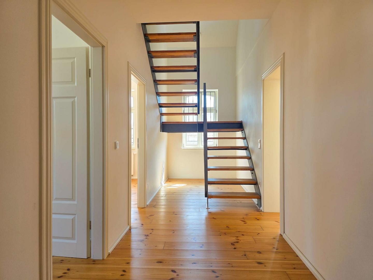 Treppe zur Maisonette