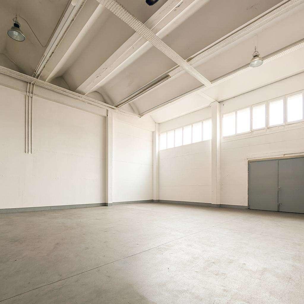 Lagerhalle
