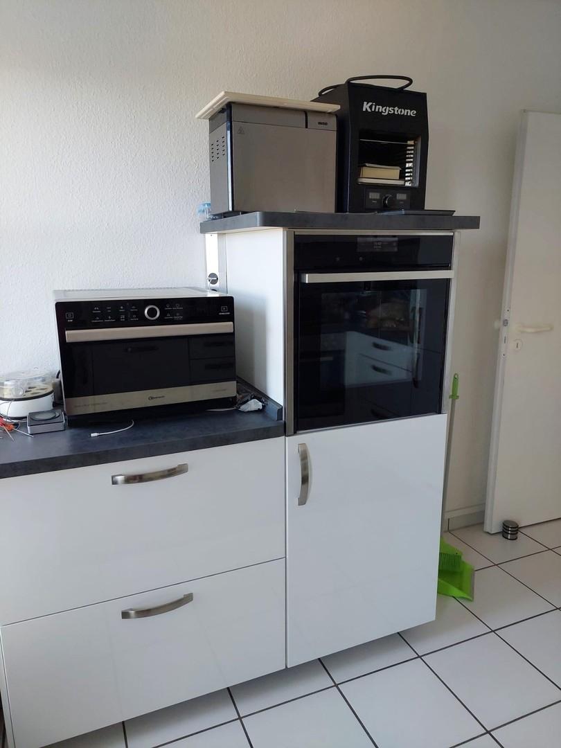 Küchenschrank