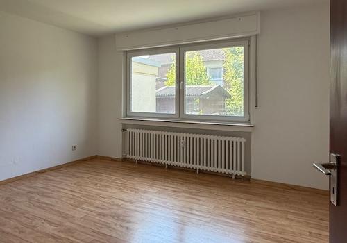 Bild 9 Schlafzimmer