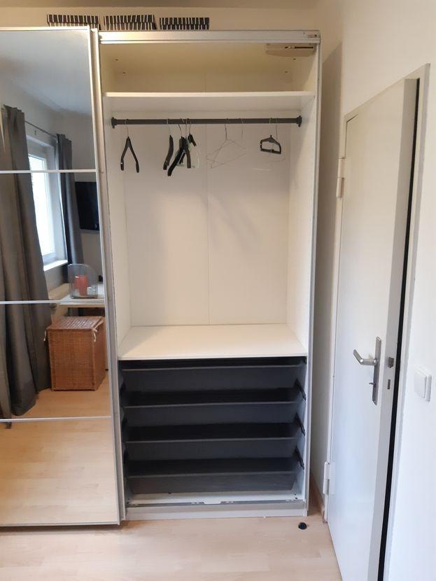 Schlafzimmer 5