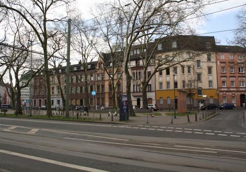 Straßenansicht