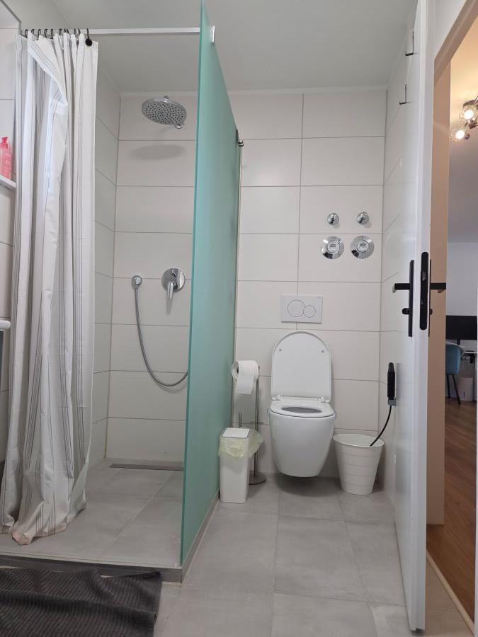 Badezimmer Ansicht2