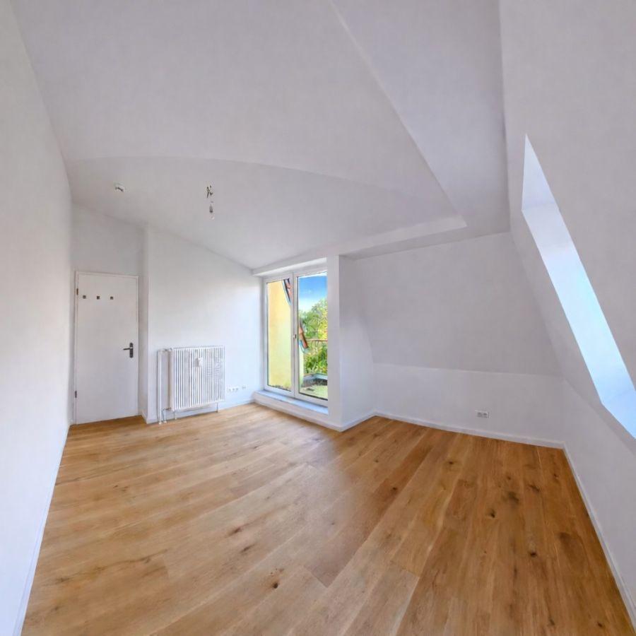 bedroom_1_ with balcony