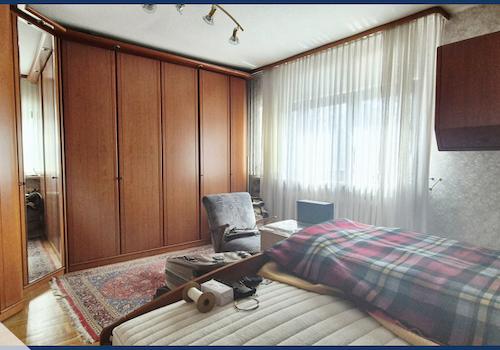 Blick in das Elternschlafzimmer