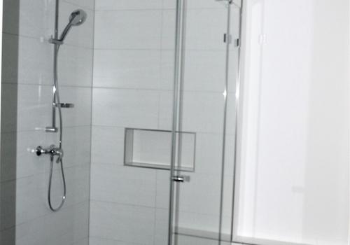 Bad Dusche