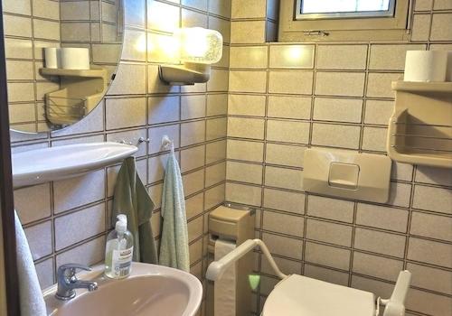 Gäste-WC im EG....