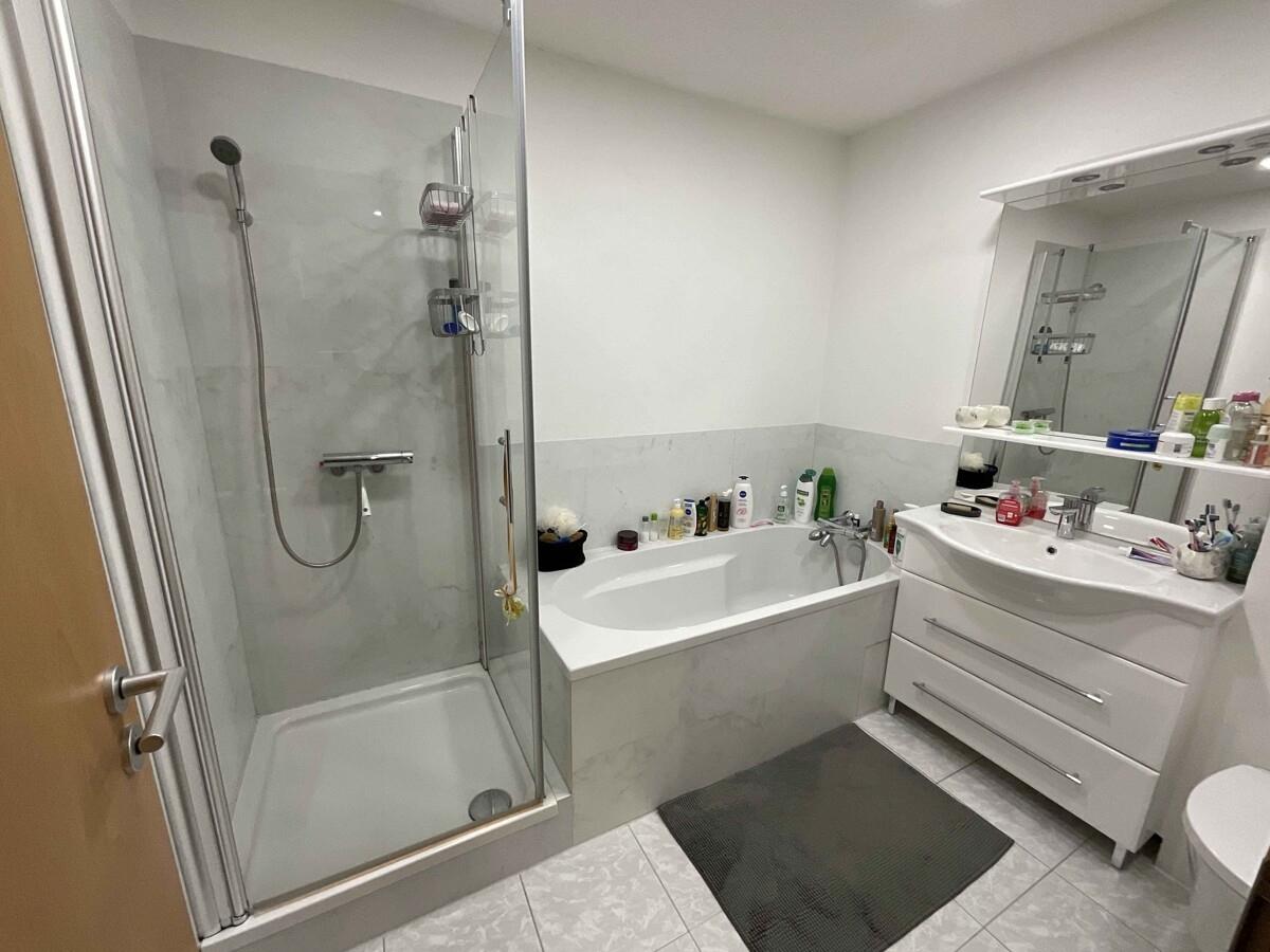 Badezimmer_www.villingen.immobilien