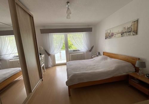 Schlafzimmer_www.villingen.immobilien