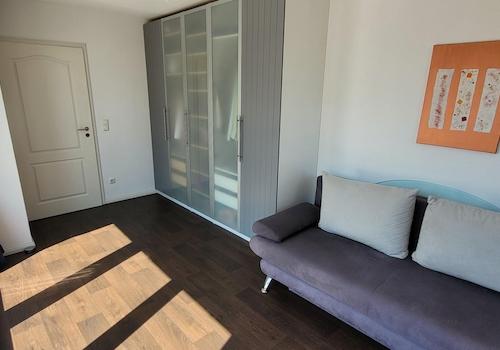 (Kinder)zimmer mit Balkon