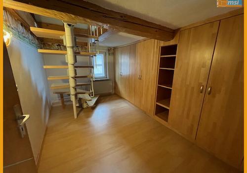 Durchgangszimmer OG