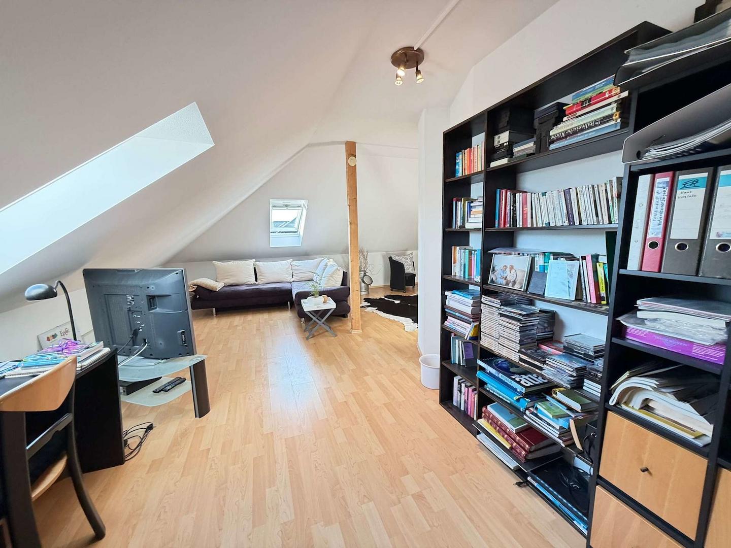 Studiozimmer OG