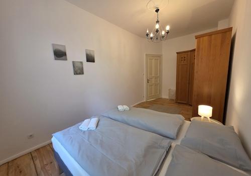Schlafzimmer 3