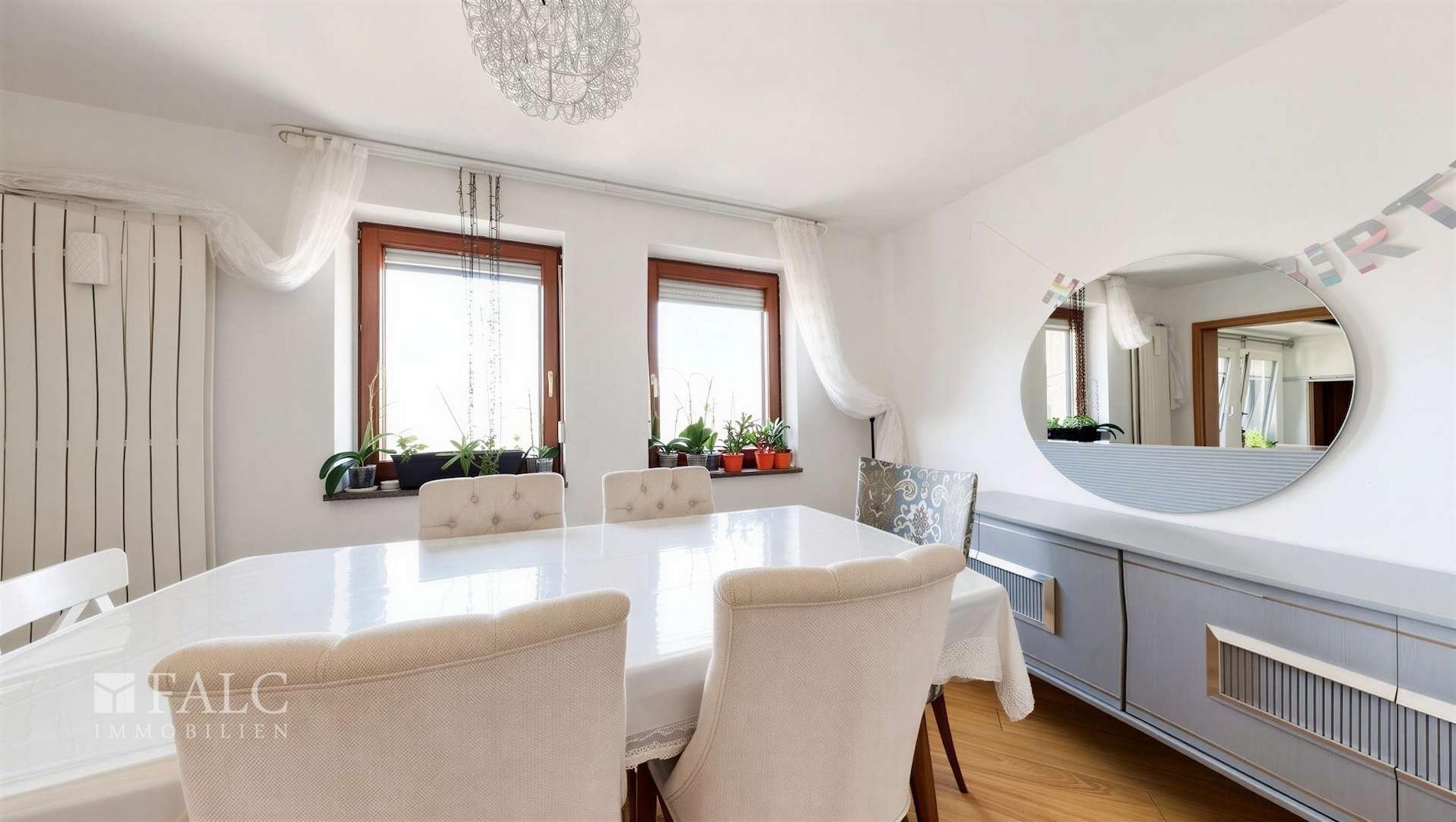 1. OG Esszimmer 