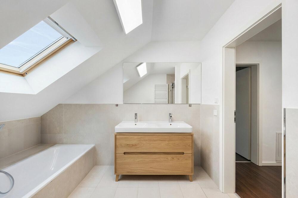 Badezimmer DG