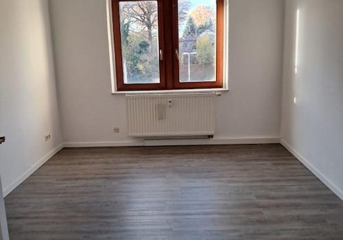 Schlaf- oder - und Wohnraum 1