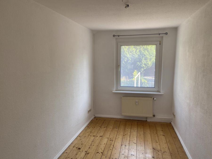 (04a) Zimmer 1