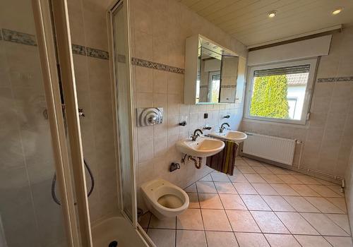 Badezimmer1