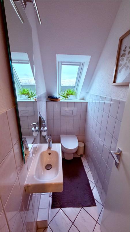 Gäste WC.jpeg