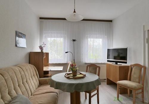 Wohnzimmer mit TV