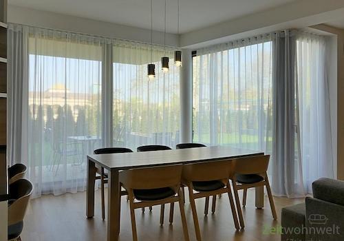 Esstisch mit Ausblick