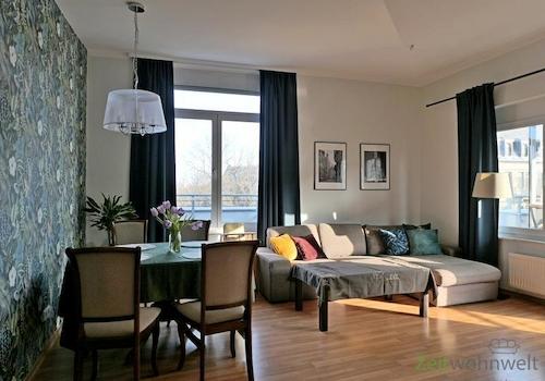 großes Wohnzimmer