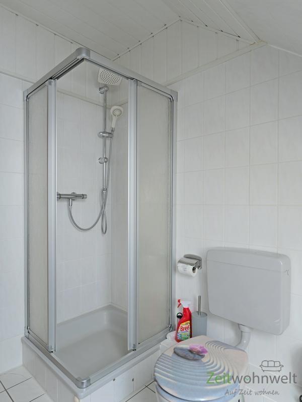 Dusche und WC