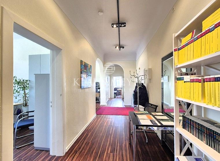 im Büro