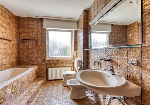Badezimmer OG