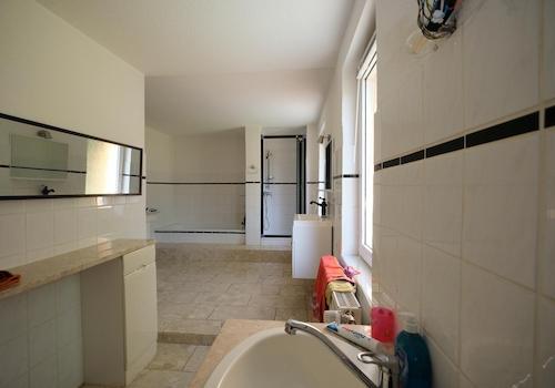 Badezimmer OG