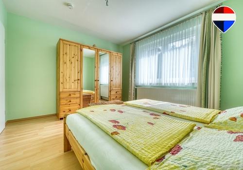 Schlafzimmer OG