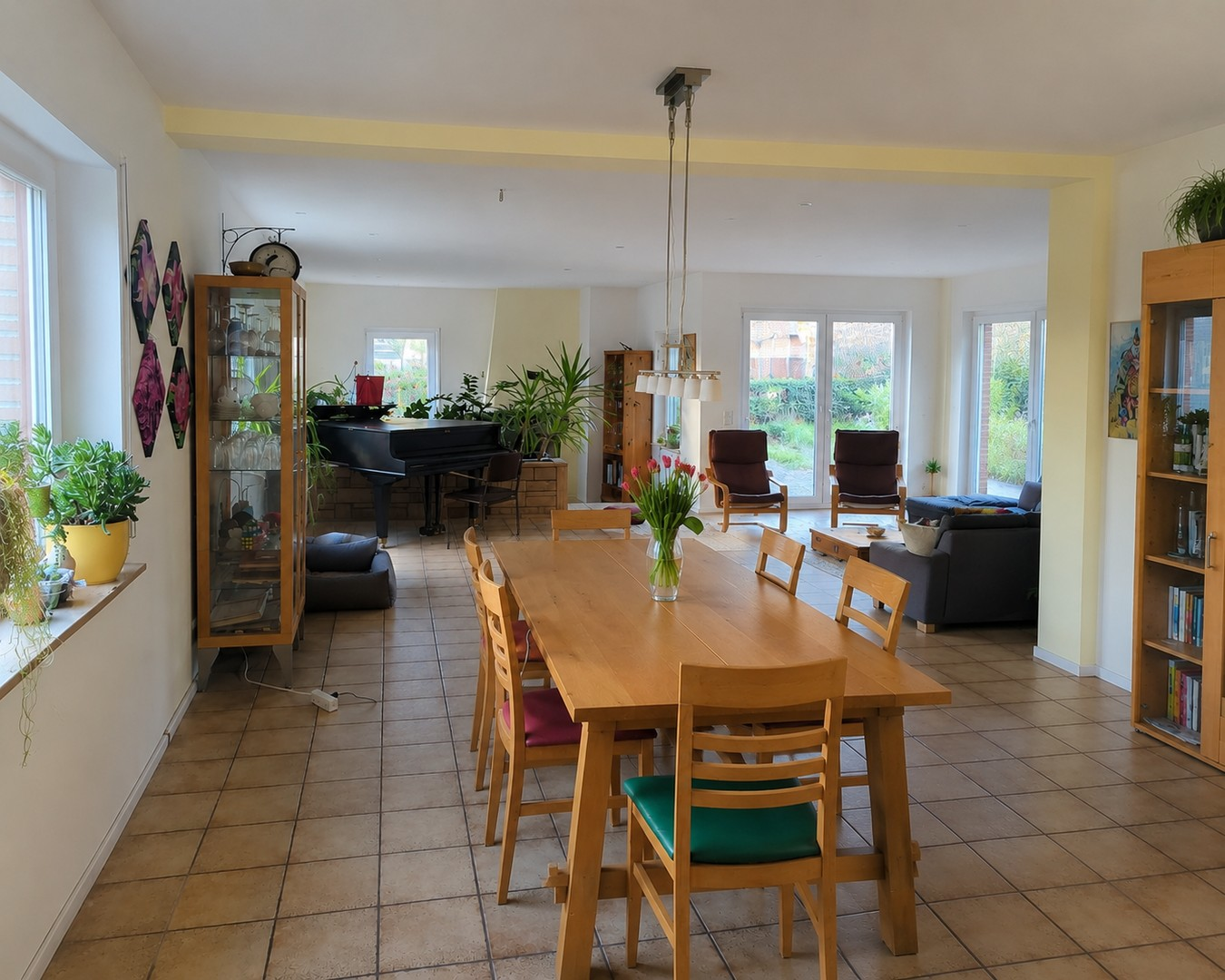 Offenes Esszimmer