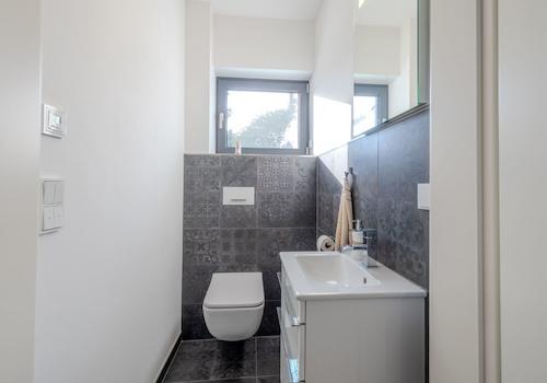 Zusätzliches WC im OG