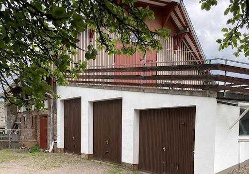 Westseite Maschinengarage