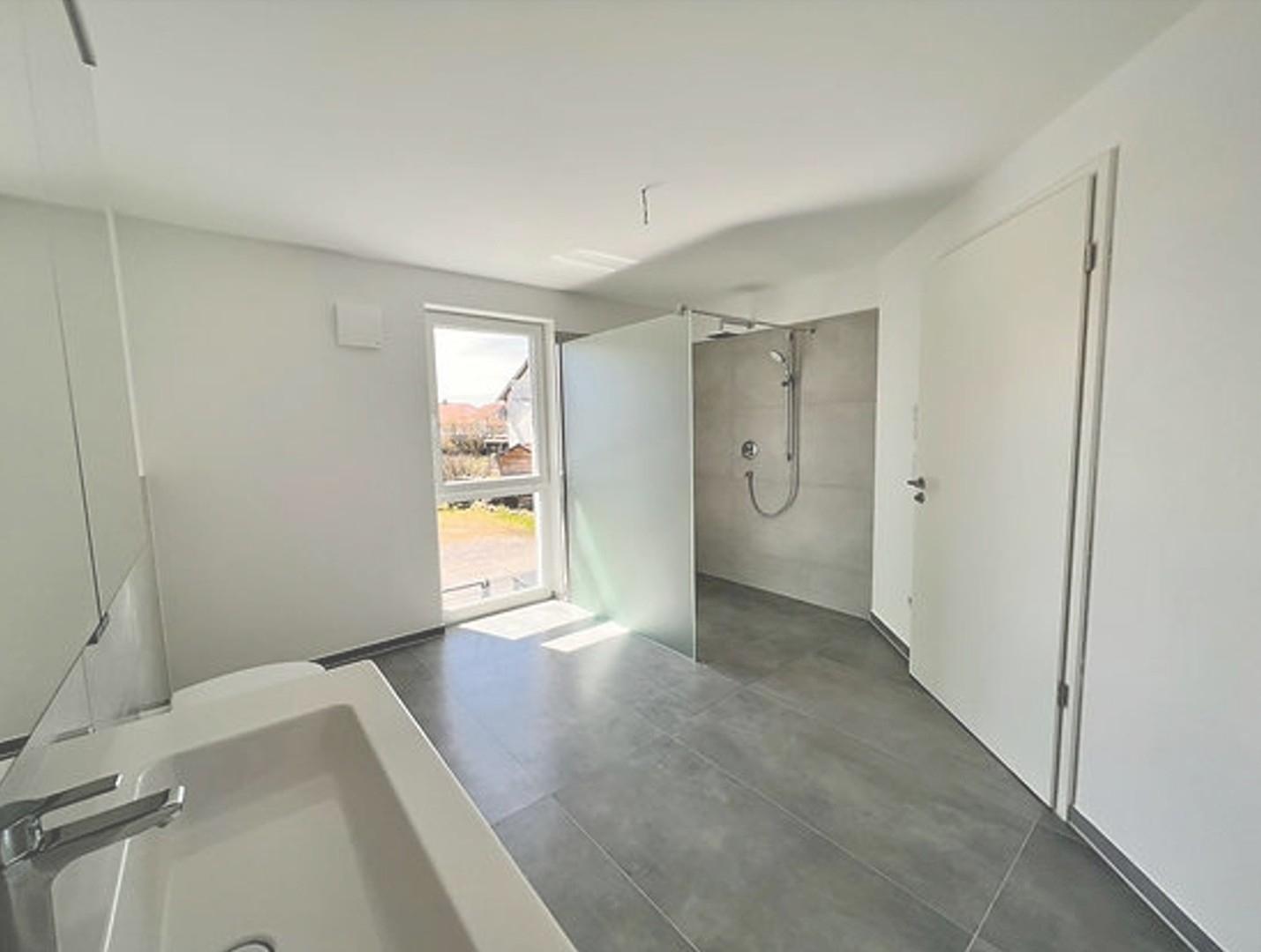 oberes Badezimmer -2