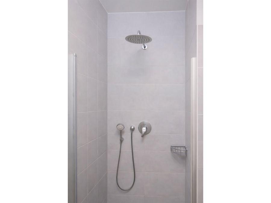 2-Badezimmer3