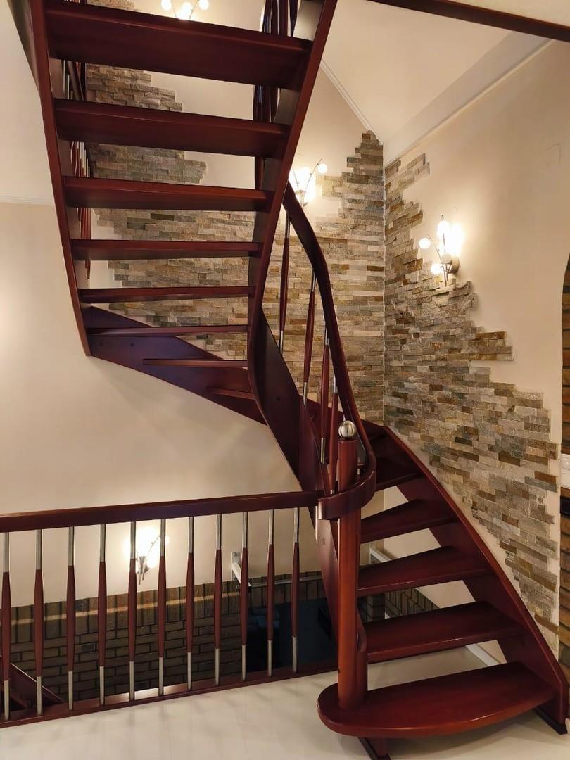 Holztreppe