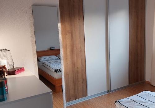Schlafzimmer - EG
