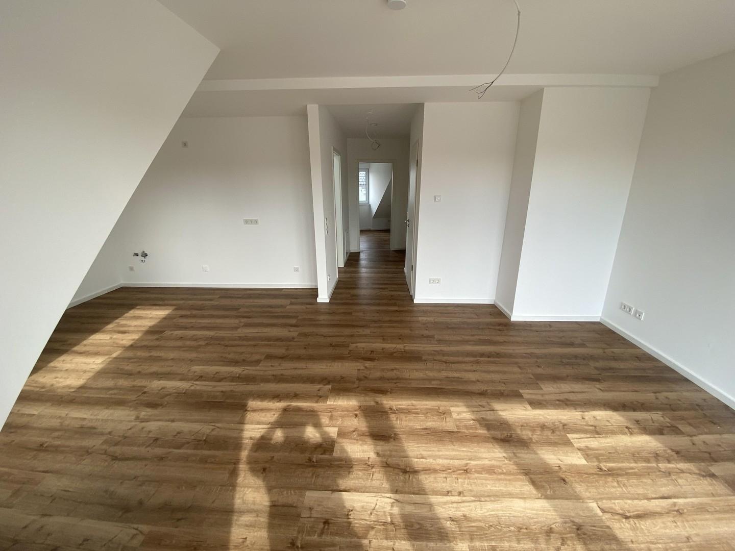 Wohn-/Esszimmer Foto 6