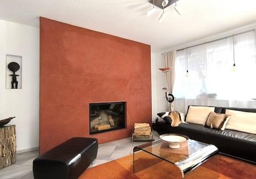 Wohnzimmer mit Feuerstelle 