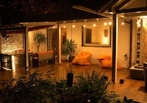 Terrasse bei Nacht