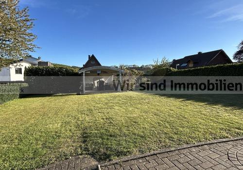 Blick in den gepflegten Garten