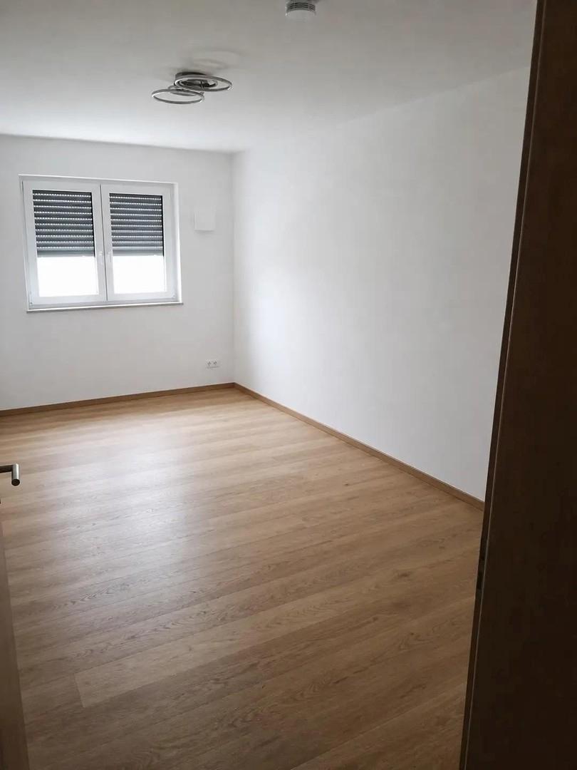 Kinderzimmer/Arbeitszimmer 1