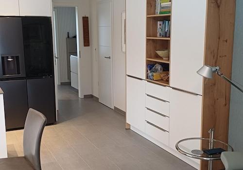 Wohnzimmer mit Küche