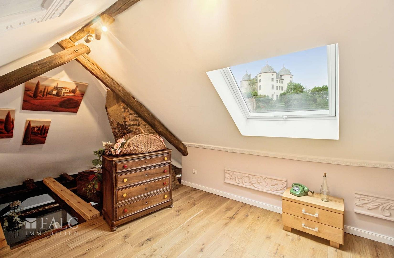 Schlafzimmer DG