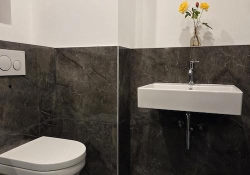 Bad kleine Wohnung