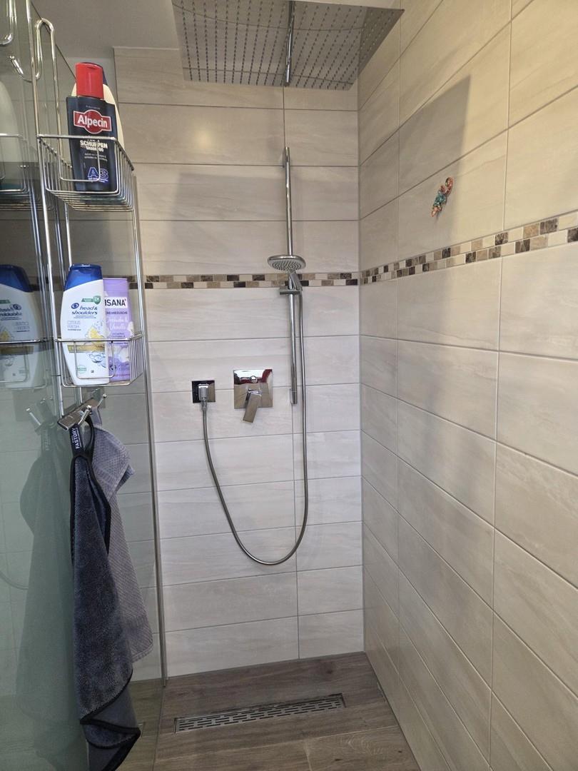 Bodentiefe Dusche